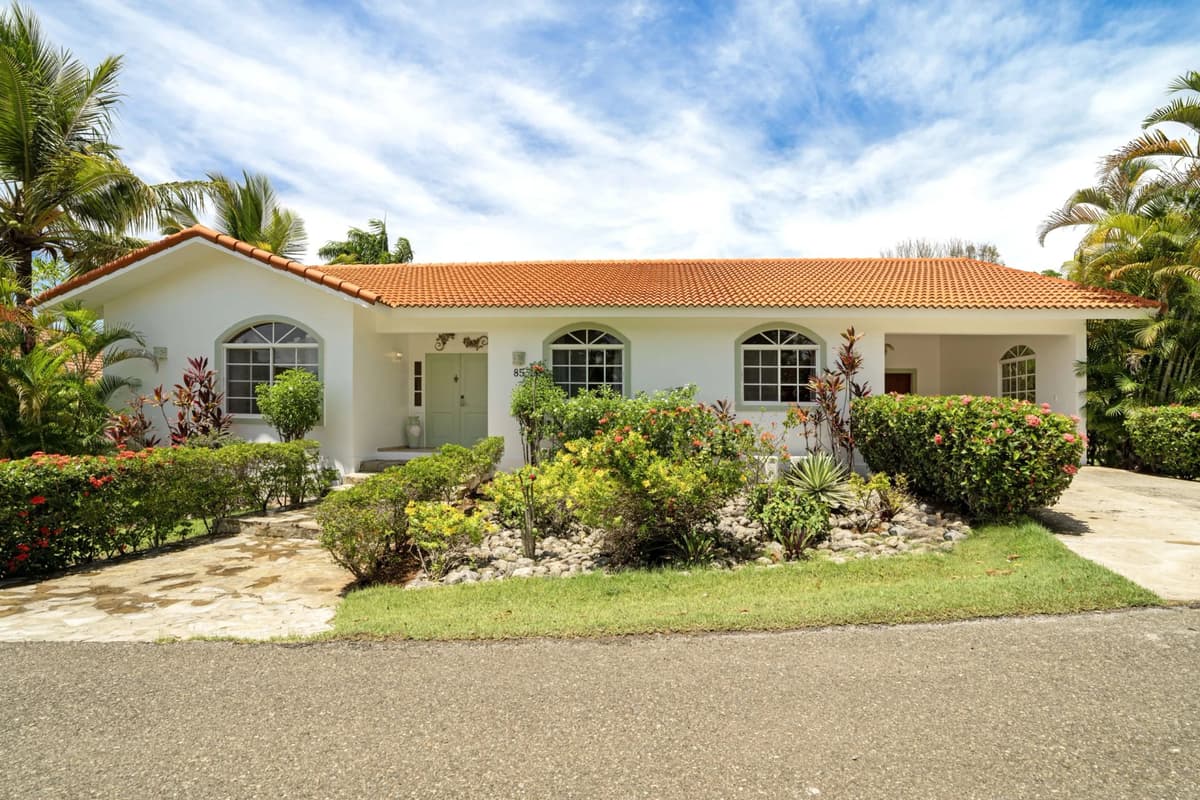 Ocean View Villa with Private Pool – Residencial Hispaniola - Image 3