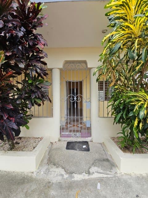 Spacious 2 BR house with 2 separate apartments, roof top terrace and backyard - El Salado - Image 5