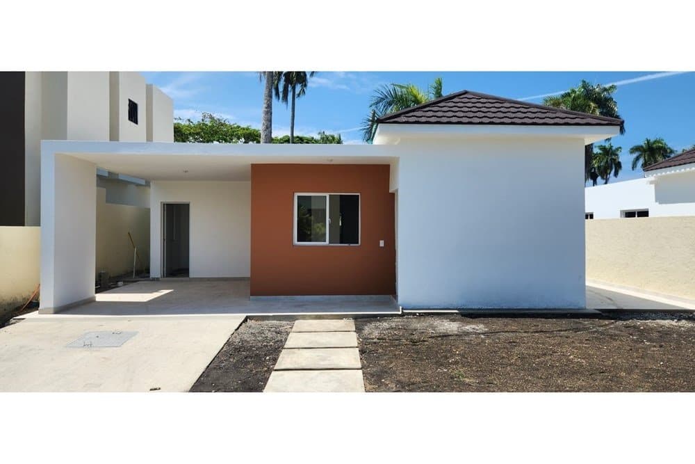 1607- VILLA EN PRADERAS DORADAS, PUERTO PLATA