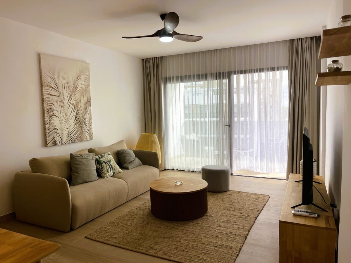 Beautiful 3 BR penthouse with private roof top terrace, move-in ready, walking distance to the beach - El Cortecito - Image 3