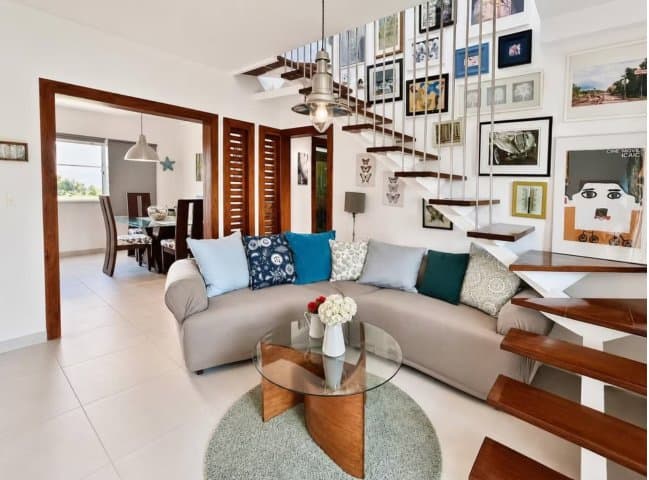 Sol Tropical spacious two-level penthouse just minutes walking to the beach – El Cortecito - Image 3