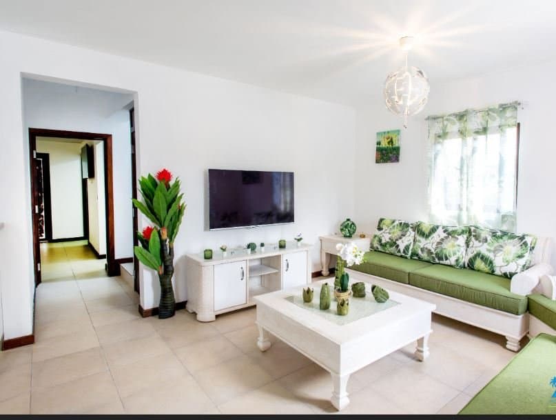 Villas Ibiza 3 BR villa fully furnished - El Ejecutivo - Image 3
