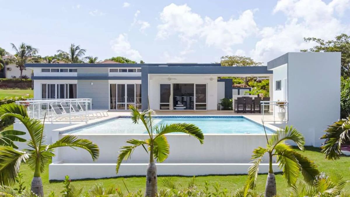 Spacious Villa for Sale in Sosúa – Villa Whitesand - Image 3