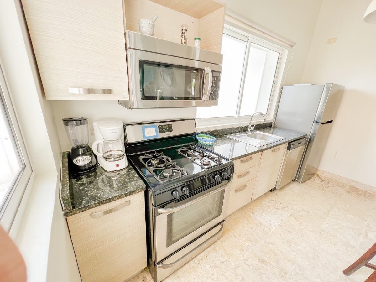 Playa Turquesa 2 BR penthouse fully furnished - El Cortecito - Image 3