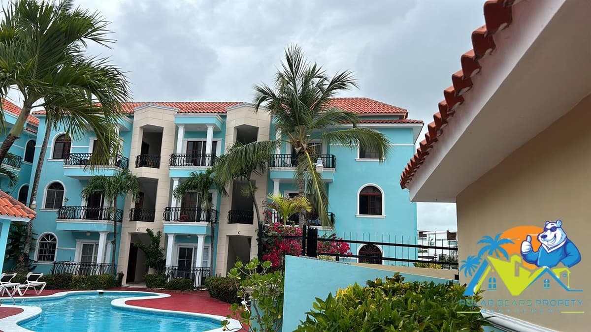 Fantastic fully renovated 1 bedroom Condo - Image 1