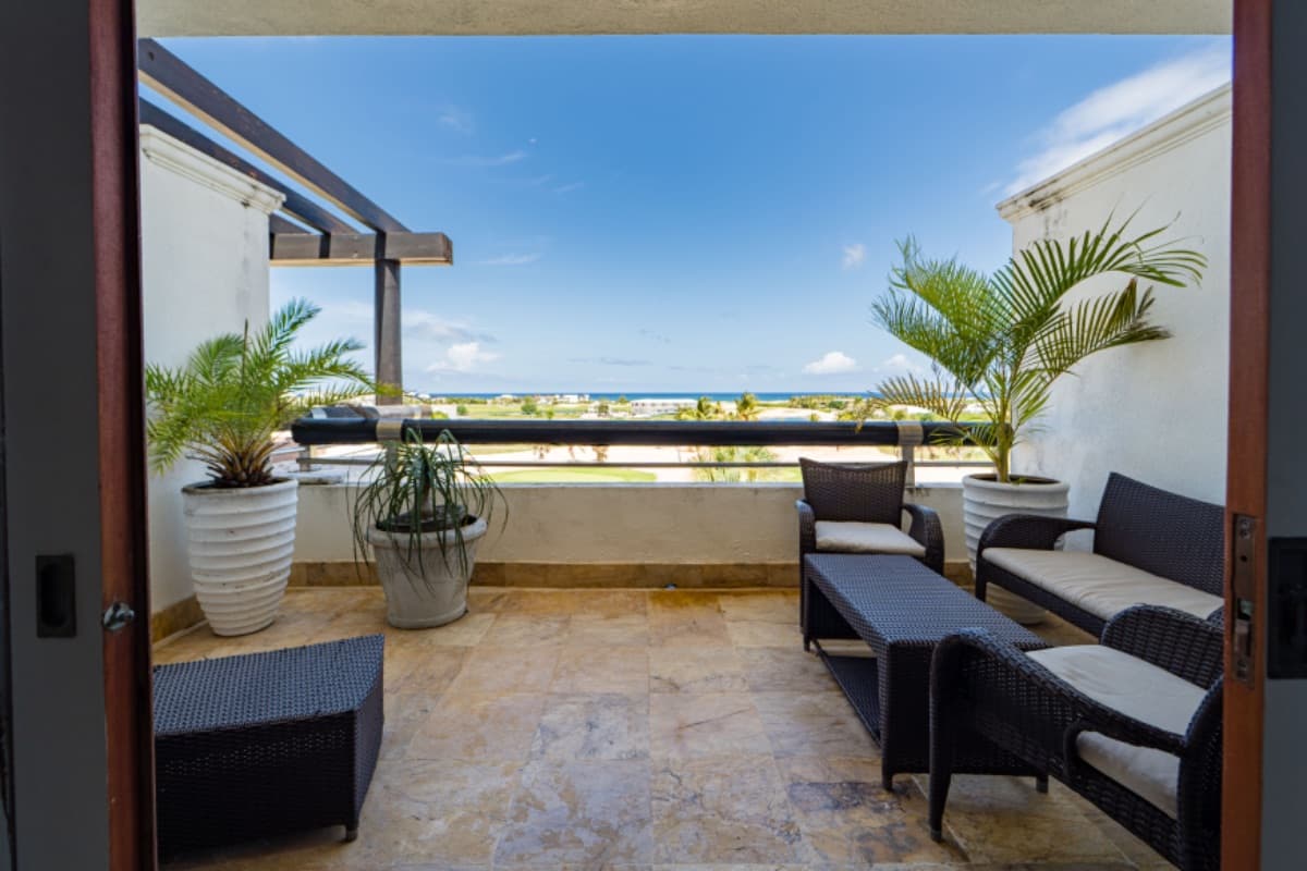 Top-Floor Studio Condo At Golden Bear Lodge, Cap Cana!