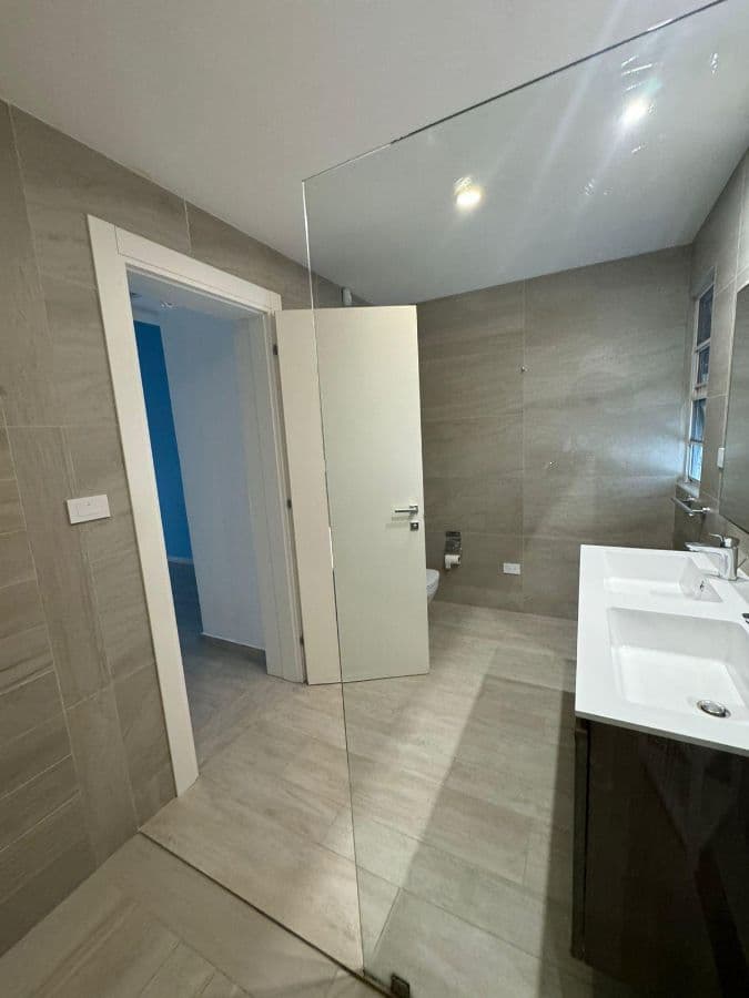 APARTAMENTO DE 2 HABITACIONES EN CORAL BAY - Image 5