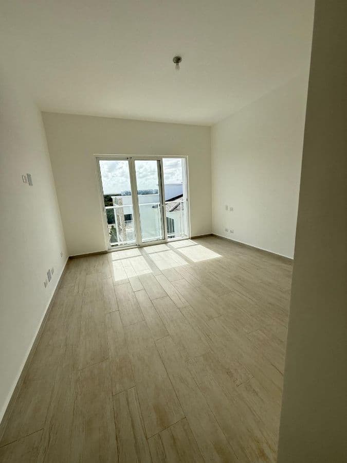 APARTAMENTOS DE 2 HABITACIONES EN CANA BAY - Image 3