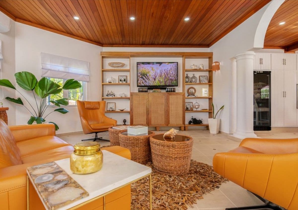 Sea Horse Ranch - Villa Royale - Priced Reduced to Sell At $895,000 - Image 5