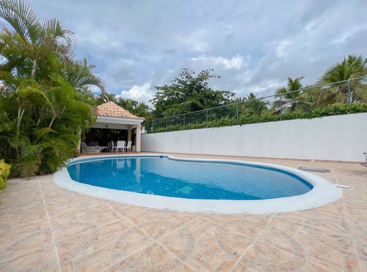 Villa for sales | 3 Bedrooms | two blocks from the Beach | Gated Community | Moderm - Image 4