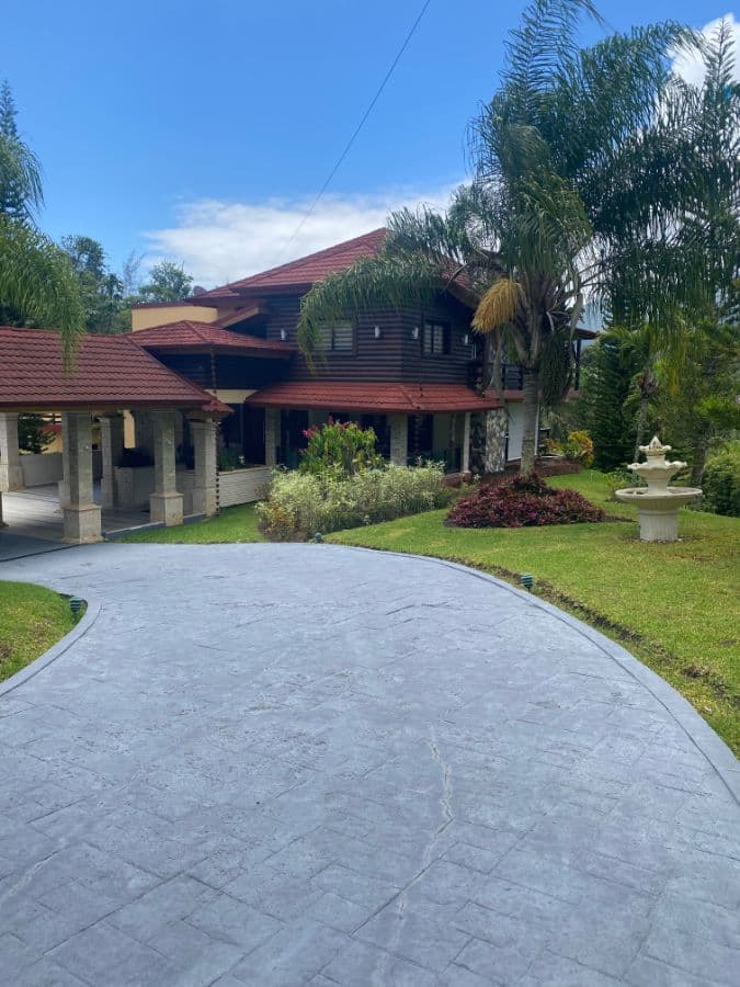 Luxury Mountain Villa for Sale in Buena Vista, Jarabacoa, Dominican Republic - Image 2