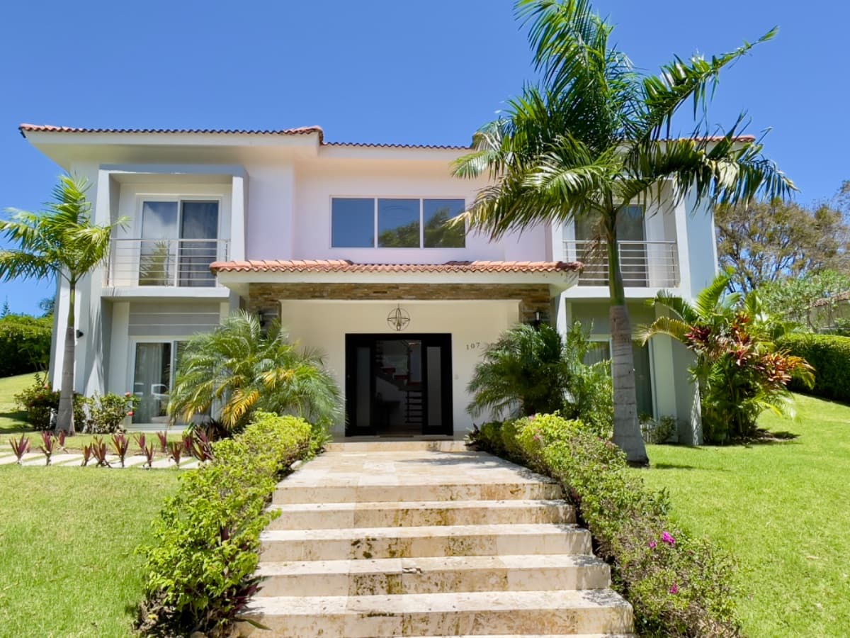 Contemporary Tropical Villa with Resort-Style Living | 2022 Build - Image 4