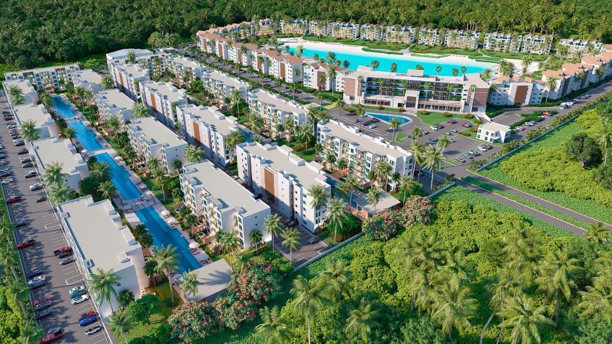 3-Bedroom Ground-Floor Apartment with Private Garden Near Downtown Punta Cana - Image 3