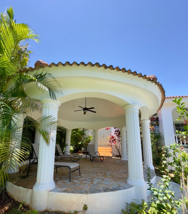 Experience refined Caribbean living in this spacious 4-bedroom villa designed for comfort, privacy, and effortless indoor-outdoor living - Image 5