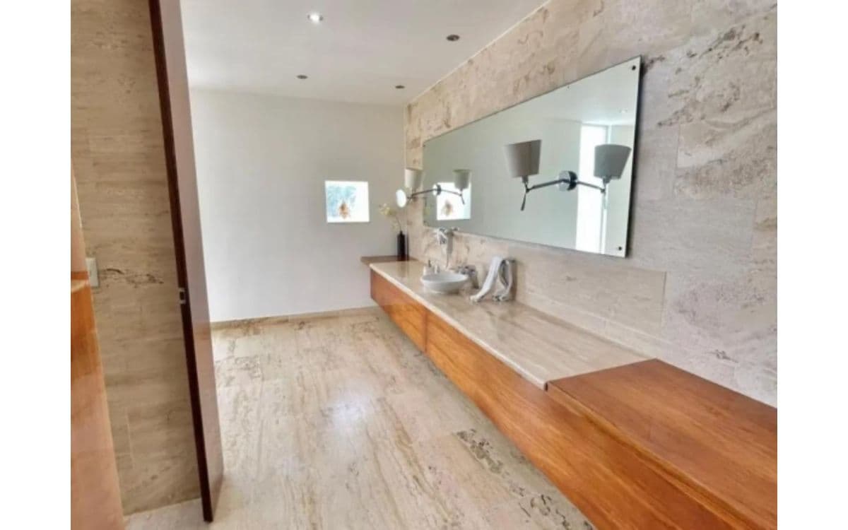 Exquisite 6-Bedroom Beachfront Estate: Villa Noah, El Limón, Samaná - Image 3