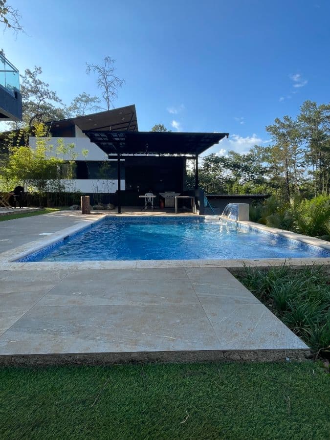Villa en venta en Jarabacoa - Image 1