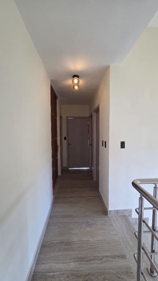 Stunning 4Bedroom House in a Gated Community - Image 3