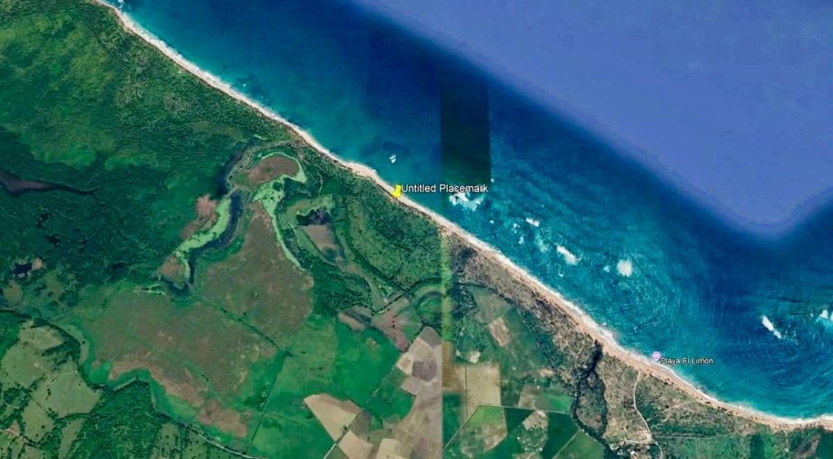 Rare OCEANFRONT Opportunity - Image 3