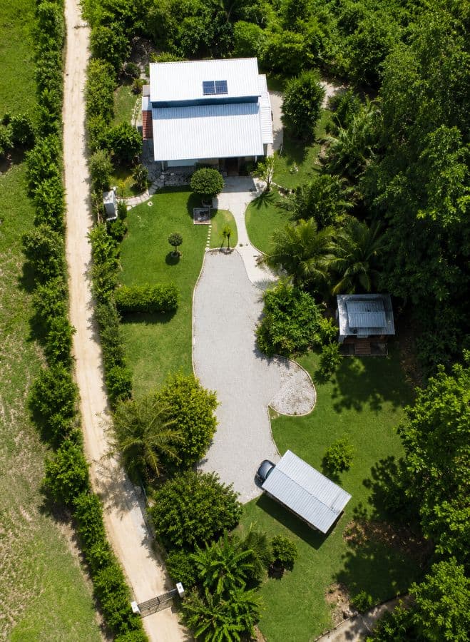 🌿 Newly Built Chalet Surrounded by Nature – El Limón - Image 4