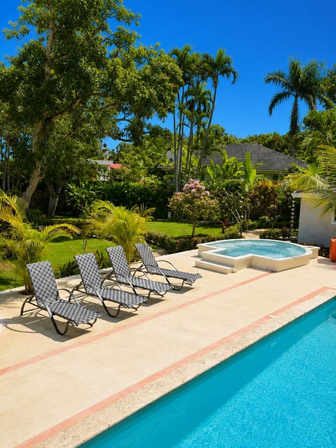 🌴 Exceptional Colonial Estate with Tropical Grounds, Pool & Independent Apartment – Las Terrenas - Image 2