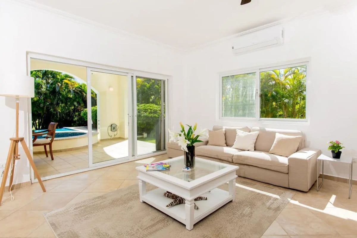 Luxurious 4 BR golf villa, fully furnished and move-in ready – Cocotal Golf and Country Club - Image 2