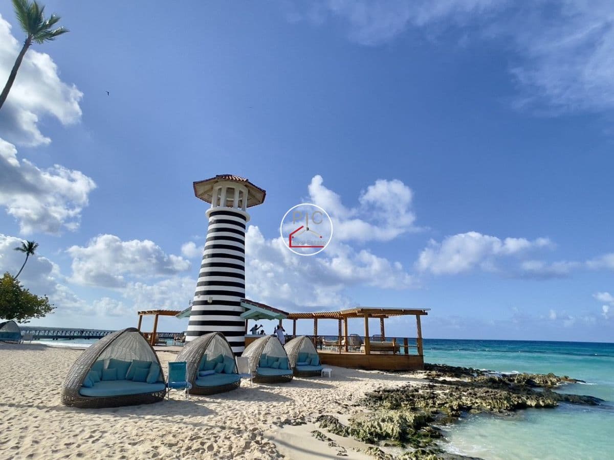 Design. Nature. Comfort.- Modern Living by the Caribbean Sea – New Residential Apartment - Image 1