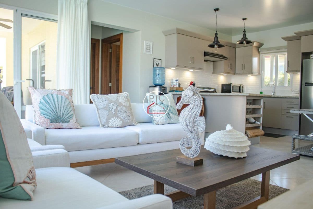 Chic 2-Bedroom Villa with Pool & Outdoor Entertaining – Caribbean Living at Its Best - Image 1