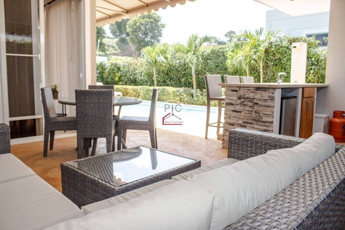 Chic 2-Bedroom Villa with Pool & Outdoor Entertaining – Caribbean Living at Its Best - Image 5