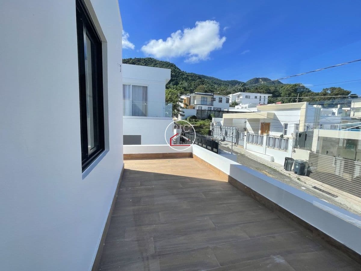 Spacious 2-Storey Villa with Pool in Torre Alta, Puerto Plata - Image 3