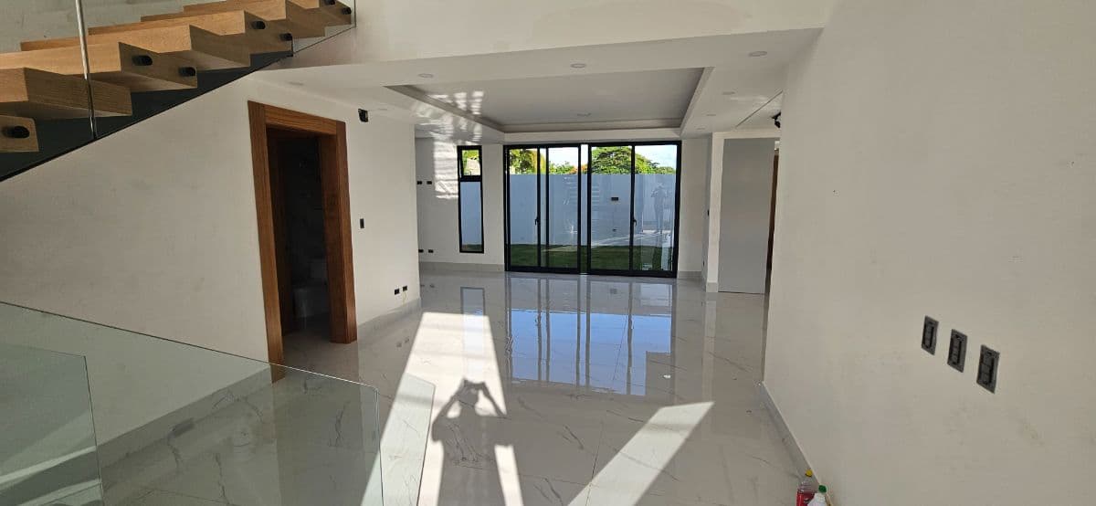 Casa en Urbanizacion Don Jose Maria - Image 2