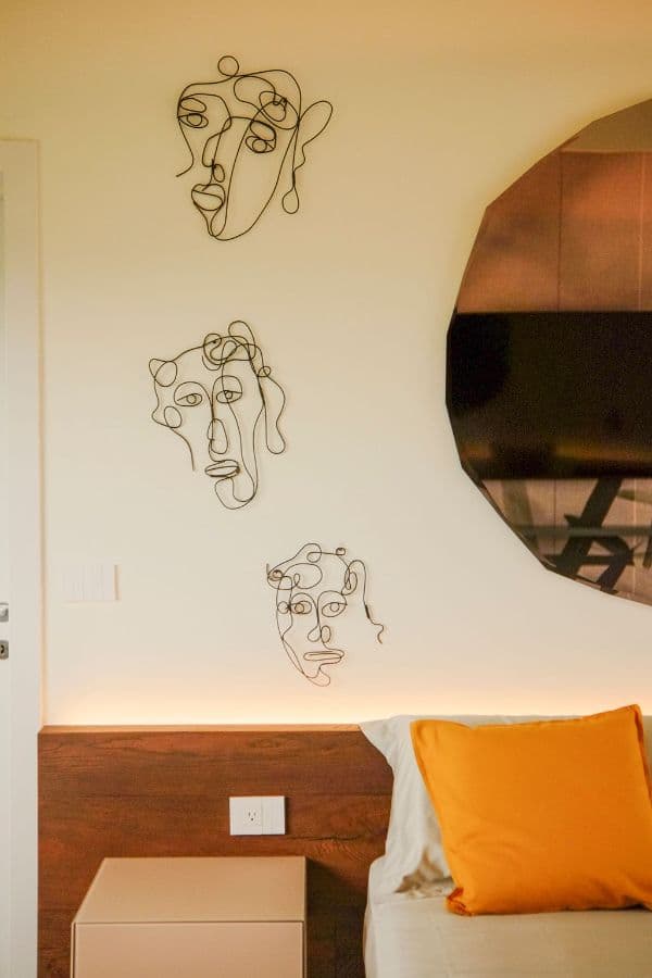 EXCLUSIVELY FURNISHED APARTMENT AT TRACADERO LODGE - Image 3