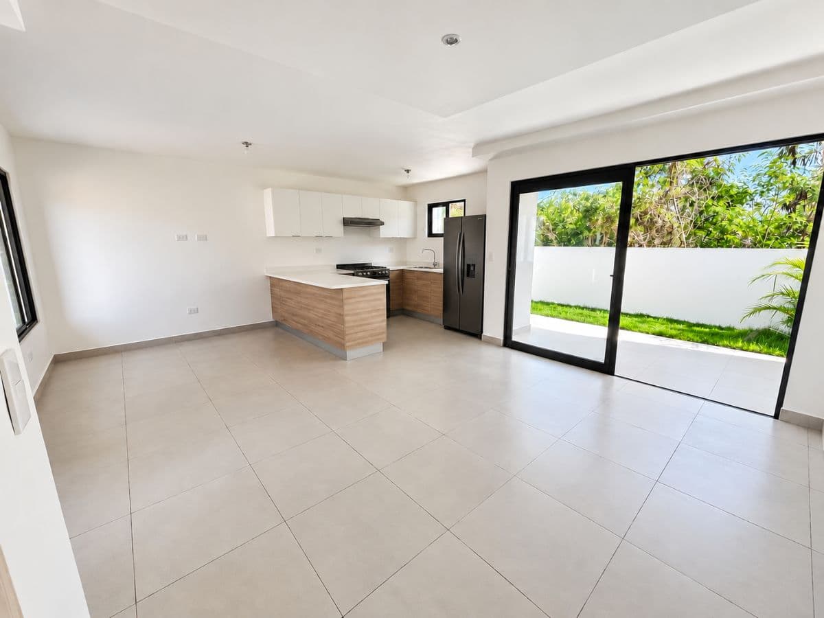 Ready to Move in - NEW Townhouse in El Cortecito - Image 2