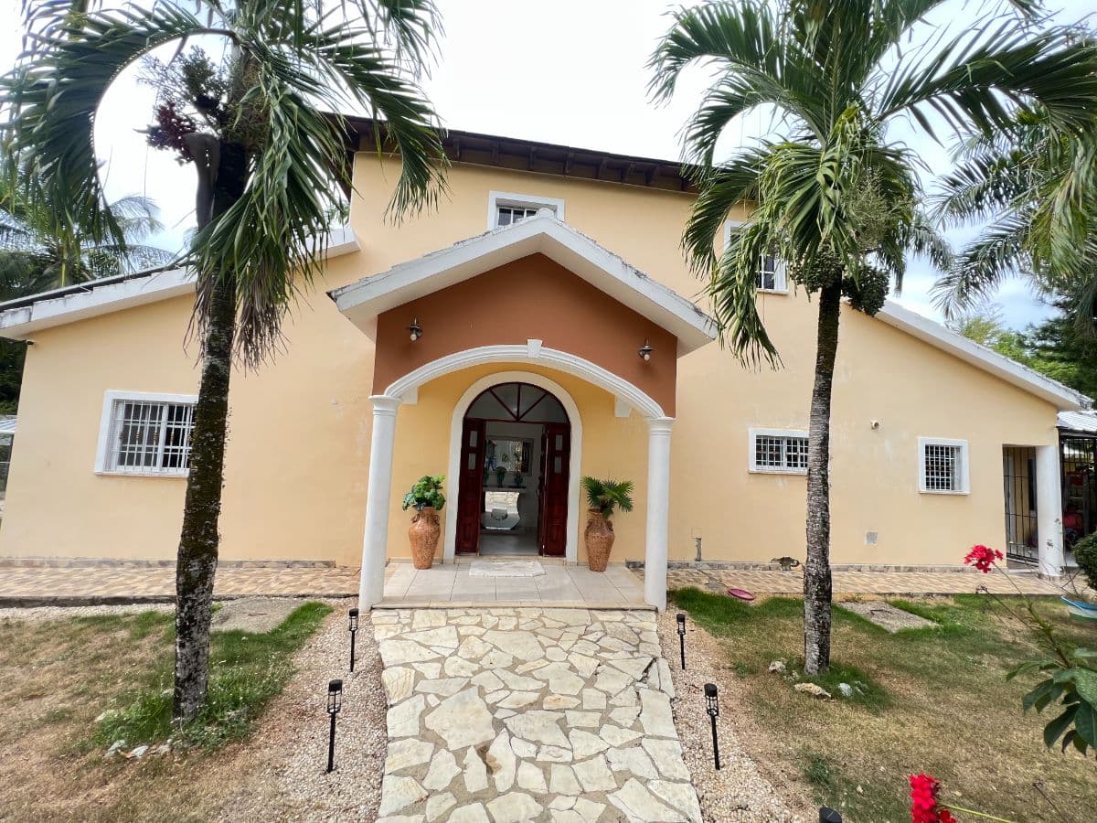 Spacious 5BR Villa In La Mulata, Sosua - Image 4