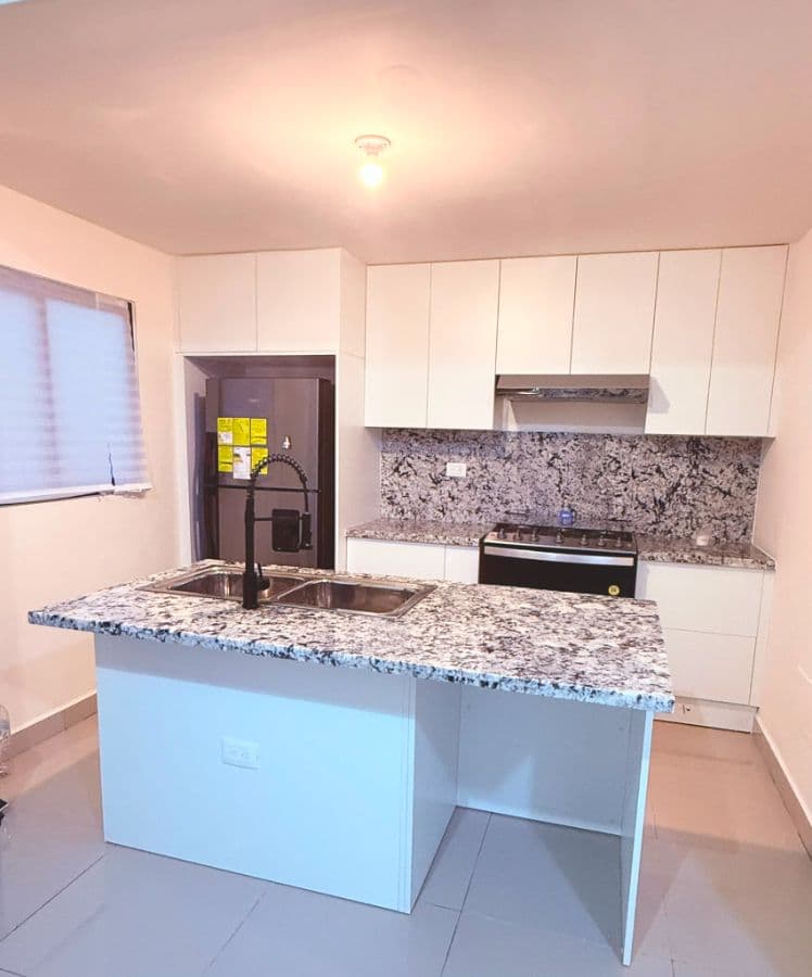 3 BEDROOM VILLA NEAR DOWNTOWN PUNTA CANA - Image 3