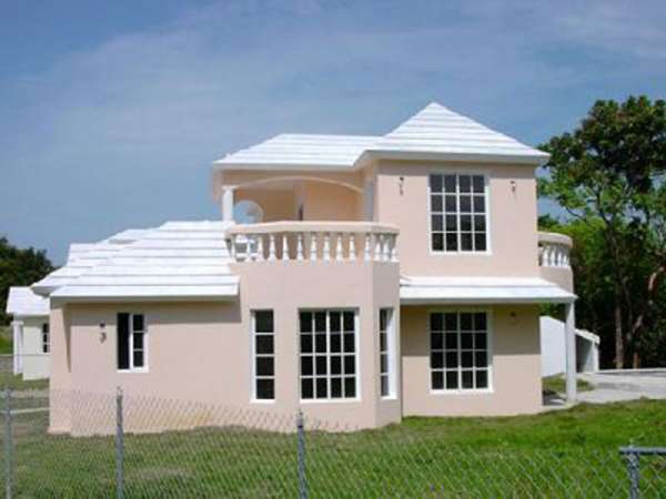 Perfect 3 Bdr Family Home With Pool In Phase Ii Of