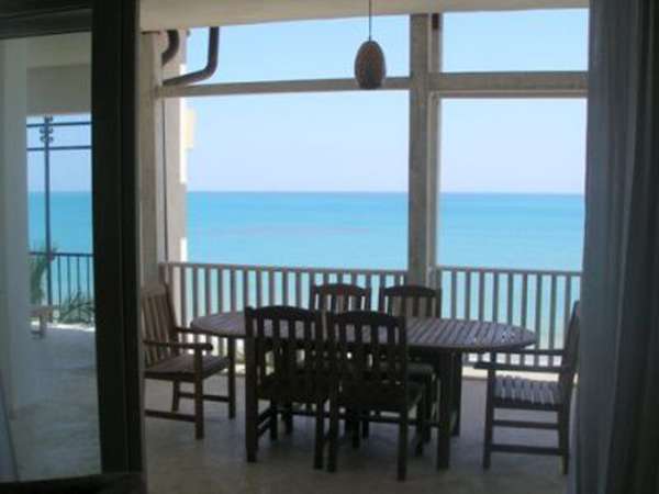 Luxury Condo With Ocean Front!!