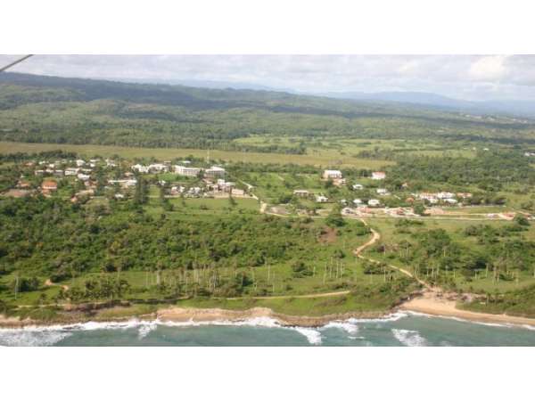 Beautiful Ocean Front Property In Cabarete