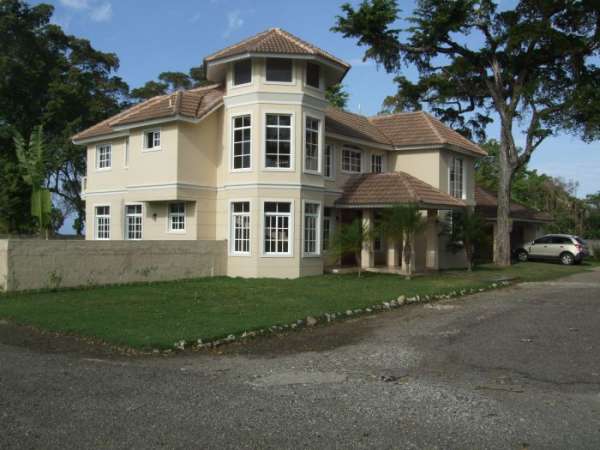 New House In Cabarete