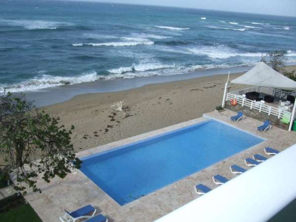 Amazing Ocean Front Condo