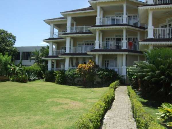 Ocean Front Condo In The Center Of Sosua