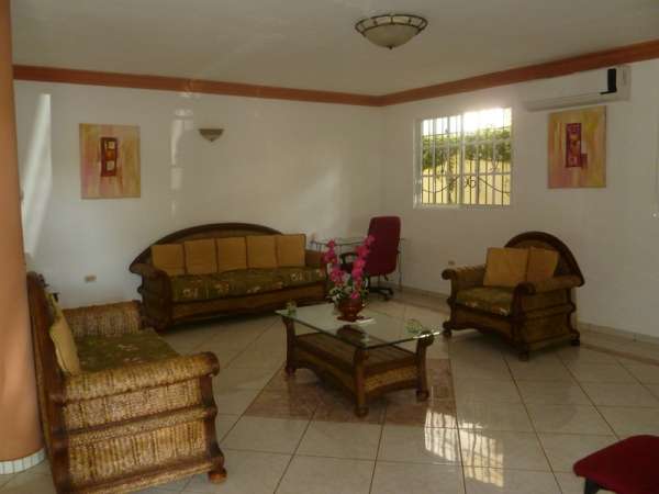 3 Bedroom 3 Bath Villa With Two Bedroom Apartment.