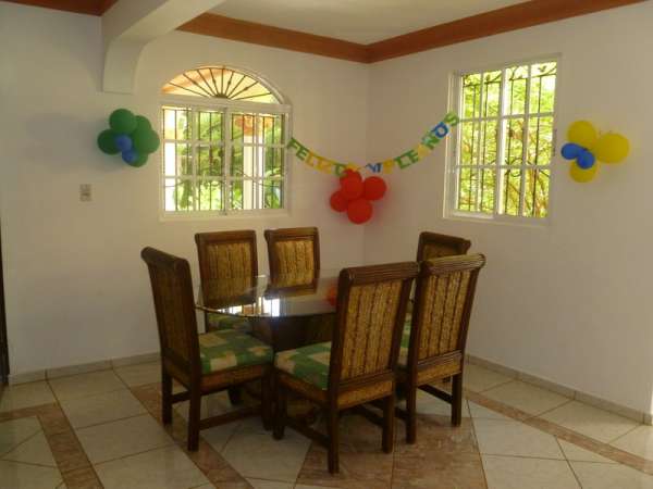 3 Bedroom 3 Bath Villa With Two Bedroom Apartment.