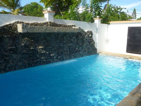 3 Bedroom 3 Bath Villa With Two Bedroom Apartment.