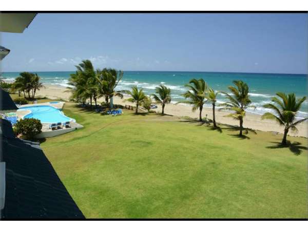 Amazing Ocean Front Penthouse Condo