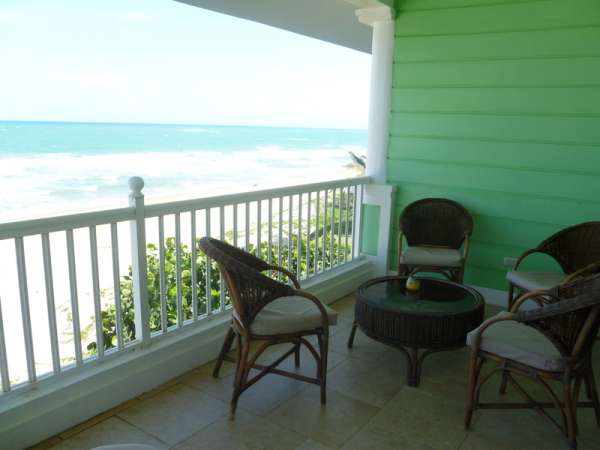 Great Deal On 2 Bedroom Ocean Front Condo