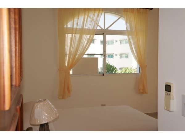 Beautiful 3 Bedroom Ocean Front Condo Price