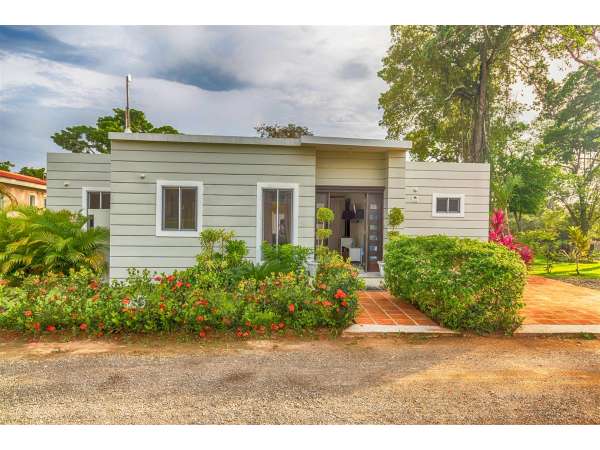 Living The Caribbean Dream Under $ 190000