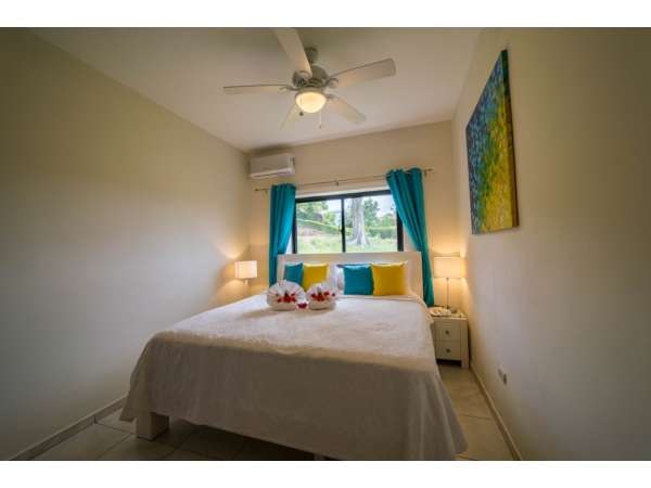 Beautiful 3 Bedroom Villa With Many Amenities.