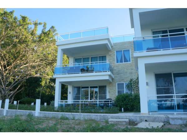 Modern 2 Br Ocean Front Condo Financing Available.