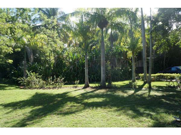 One Full Acre Of Land With Beautiful Ocean View.